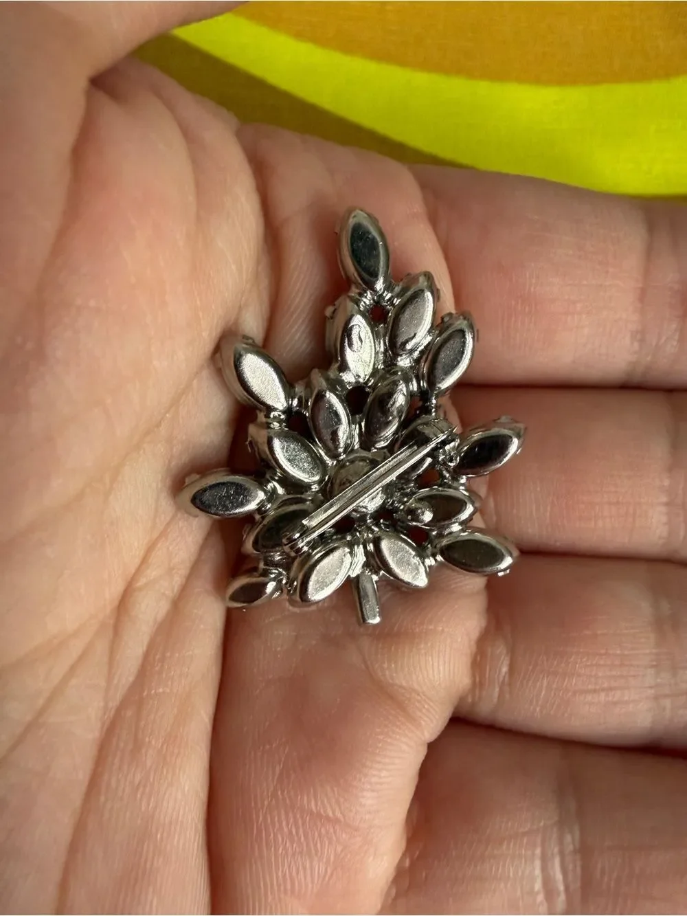 1950s / 60s Rhinestone Old Money Glam Luxury Brooch